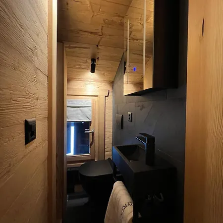 -les Clematites- Exclusif, Centre Шале *